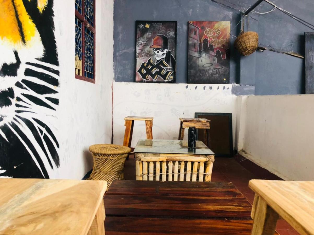 Gurukulam Hostel Pondicherry Eksteriør bilde